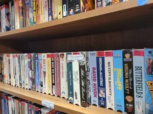 lot 1068 image: LOT OF ASSORTED VHS MOVIES AS SHOWN. (TIER 2 ONLY)