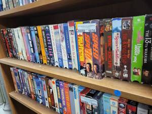 lot 1070 image: LOT OF ASSORTED VHS MOVIES AS SHOWN. (TIER 4 ONLY)