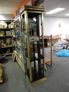 lot 863 image: STORE DISPLAY UNIT WITH GLASS SHELVES IN STYLE SHOWN. CONTENTS SHOWN NOT INCLUDED