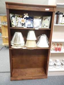 lot 914 image: WOODEN BOOKCASE  SHELF UNIT IN STYLECOLOR SHOWN. CONTENTS SHOWN NOT INCLUDED