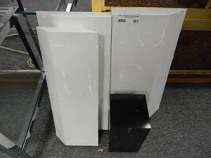 lot 961 image: LOT OF ASSORTED DISPLAYS IN STYLESSIZES SHOWN.