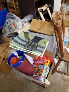 lot 934 image: LARGE LOT OF ASSORTED TOYS, GAMES AS SHOWN.