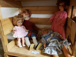 lot 946 image: LOT OF DOLLS AS SHOWN.