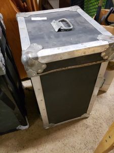 lot 1087 image: STORAGE TRAVEL CONTAINER AND TABLE LAMP AS SHOWN.