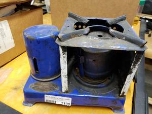 lot 1100 image: VINTAGE PROPANE STOVE PRABHAKAR INDIA AS SHOWN.