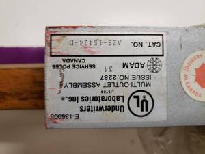 lot 1171 image: MULTI-OUTLET ASSEMBLY AS SHOWN.