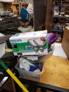 lot 1203 image: LOT OF MISCELLANEOUS ITEMS AS SHOWN.