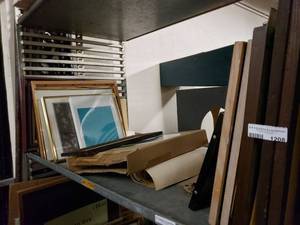 lot 1208 image: LOT OF FRAMES IN VARIOUS STYLESSHAPESSIZES AS SHOWN. SOME WITH PRINTSPICTURES.