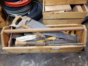 lot 1235 image: WOOD TOOL BOX WITH AN ASSORTMENT AS SHOWN.