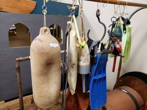 lot 1268 image: LOT OF SWIMMINGFISHING ACCESSORIES AS SHOWN.