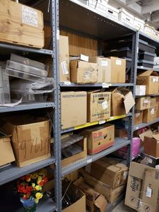 lot 1314 image: METAL SHELVING UNIT AS SHOWN. CONTENTS NOT INCLUDED (DELAYED PICK UP BETWEEN 200 PM AND 400 PM)