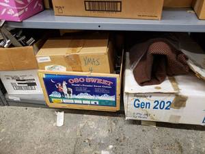 lot 1324 image: CONTENTS OF SHELF (TIER 5) AS SHOWN.