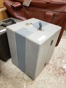 lot 1337 image: VINTAGE KALIMAR DUAL SPEAKER SYSTEM AS SHOWN.