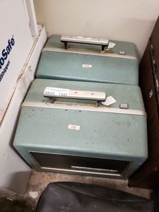 lot 1342 image: VINTAGE BELL & HOWELL SPECIALIST FILMOSOUND PROJECTOR AS SHOWN.