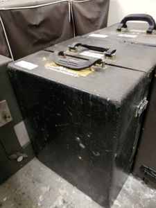 lot 1347 image: VINTAGE KODAK PAGEANT PROJECTOR AS SHOWN.