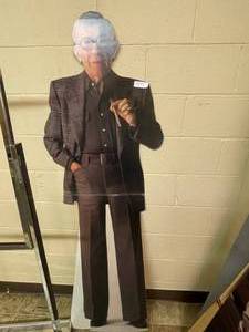 lot 1377 image: FULL SIZE STAND UP AS SHOWN.