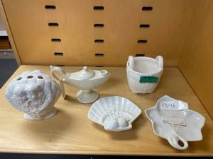 lot 1391 image: CERAMIC RING HOLDERS AND MORE AS SHOWN.