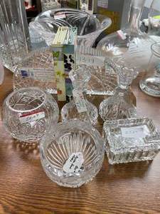 lot 1399 image: CRYSTAL BOOKENDS, CANDLE HOLDERS, VASES AS SHOWN.