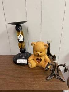 lot 1421 image: HOUSE OF LLOYD POTPOURI BEAR AND MORE AS SHOWN.