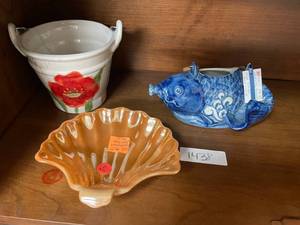 lot 1438 image: LUSTERWARE SHELL DISH, ORIENTAL CERAMIC PLANTER AND MORE AS SHOWN.