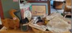 lot 1499 image: EMBROIDERED TEA NAPKINS, CROCHETED STYLE DOILYS AND MORE AS SHOWN.