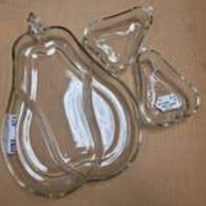 lot 1511 image: VINTAGE PEAR SHAPED DISHES AS SHOWN.