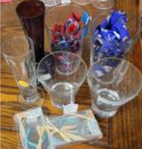 lot 1524 image: LOT OF ASSORTED GLASSES AS SHOWN.