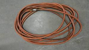 lot 50 image: 50 Air Hose