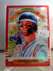 lot 32 image: 2019 Panini Donruss Optic Diamond Kings Red Wave Prizm Mitch Haniger #13