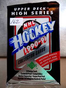 lot 162 image: 1990-91 Upper Deck High Series Hockey Unopen Pack