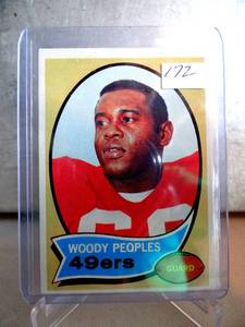 lot 172 image: VINTAGE ROOKIE - 1970 Topps #207 Woody Peoples RC - 49ers