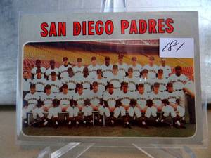 lot 181 image: VINTAGE 1970 Topps #657 Padres Team San Diego Padres