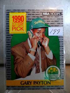 lot 199 image: GARY PAYTON 1990 SKYBOX BASKETBALL ROOKIE CARD #365 RC NBA DRAFT (MT)