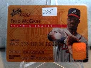 lot 245 image: 1995 STUDIO GOLD FRED MCGRIFF 23 BRAVES BLUE JAYS PADRES DODGERS CUBS DEVIL RAYS