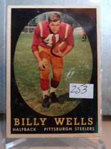 lot 253 image: 1958 Topps  # 49 Billy Wells EX-EXMINT