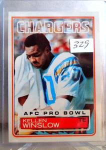 lot 329 image: 1983 TOPPS KELLEN WINSLOW #382 SAN DIEGO CHARGERS AFC PRO BOWL CARD