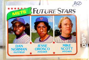 lot 350 image: ROOKIE - 1980 Topps Mets Future Stars # 681 Jesse Orosco RC, Mike Scott RC