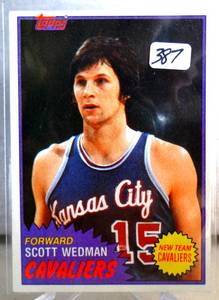 lot 387 image: 1981-82 Topps Cleveland Cavaliers Basketball Card #19 Scott Wedman