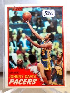 lot 396 image: VINTAGE JOHNNY DAVIS 1981-82 TOPPS BASKETBALL #16