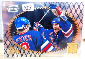 lot 423 image: Mark Messier New York Rangers 199697 111 pinnacle summit
