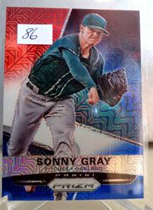 lot 86 image: 2015 Panini Prizm Red White and Blue Mojo Prizms Sonny Gray #138