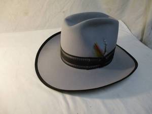 lot 3 image: 1970s-Miller Brothers Westerns-Keystone Style, Jubilee 5x Beaver Felt Hat, Size 7-14, Star Inn, Victor Iowa