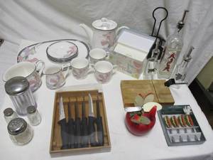 lot 95 image: Mixed Lot-Kitchen Items, Including Noritake Dishes