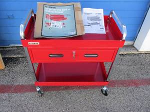 lot 87 image: US General- Large Red Service Cart With Lockable Drawer, On Casters, 350 # Capacity