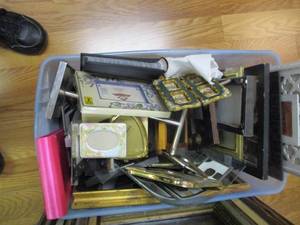 lot 178 image: Large Lot Of Mixed Sizes and Styles Picture Frames