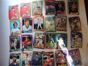 lot 11 image: TOPPS 1990- Various Players and Teams. Cards 501-550. Not consecutive. 24 cards total. Good condition, edges slightly worn, some cards have creases