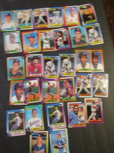 lot 10 image: TOPPS 1990- Various Players and Teams. Cards 451-499. Not consecutive. 31 cards total. Good condition, edges slightly worn, some cards are slightly creased