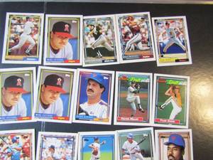 lot 28 image: TOPPS 1992- Various Players and Teams. Cards 600-772. Not consecutive. 15 cards total. Good condition, slight discoloring and staining.