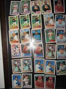 lot 51 image: TOPPS 1989- Various Players and Teams. Cards 176-199. Not consecutive. 29 cards total. Good condition, edges slightly worn.