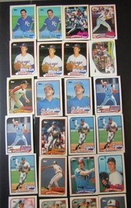 lot 61 image: � TOPPS 1989- Various Players and Teams. Cards 452-474. Not consecutive. 24 cards total. Good condition, edges slightly worn.